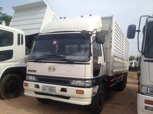 ยึดมาจะขายราคาถูกค่ะ HINO สิงห์ไอเทค เครื่อง HO7D 195 แรงม้าระบบน้ำมัน กระบะคอกสูง ยาว 7.20 เมตร สูง 2.40 เมตร กว้าง 2.45 เมตร ยาง 1000 ขอบ 20 นิ้ว พร้อมใช้ขายตามสภาพค่ะ ยึดมาจะขายราคาถูกค่ะ HINO สิงห์ไอเทค เครื่อง HO7D 195 แรงม้าระบบน้ำมัน กระบะคอกสูง ยาว 7.20 เมตร สูง 2.40 เมตร กว้าง 2.45 เมตร ยาง 1000 ขอบ 20 นิ้ว พร้อมใช้ขายตามสภาพค่ะ