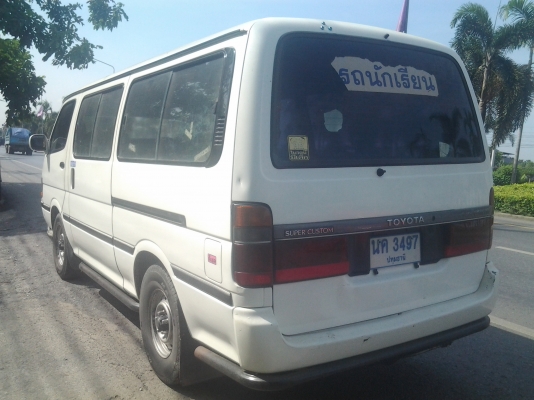 TOYOTA HIACE เครื่องแน่น สภาพสวย พร้อมวิ่งใช้งาน