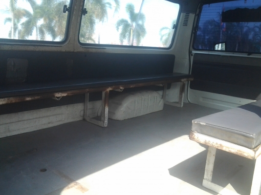 TOYOTA HIACE เครื่องแน่น สภาพสวย พร้อมวิ่งใช้งาน