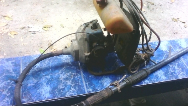 ขายเครื่องตัดหญ้าสะพาย kawasaki td 40 เครื่องดีไม่หลวม ตาดง่าย ขายเครื่องตัดหญ้าสะพาย kawasaki td 40 เครื่องดีไม่หลวม ตาดง่าย