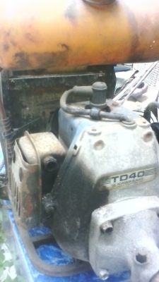 ขายเครื่องตัดหญ้าสะพาย kawasaki td 40 เครื่องดีไม่หลวม ตาดง่าย ขายเครื่องตัดหญ้าสะพาย kawasaki td 40 เครื่องดีไม่หลวม ตาดง่าย