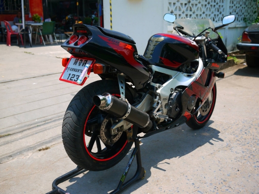 ขาย Cbr92 ตัวคาร์บูไฟฟ้า รถเดิม พร้อมทะเบียนแท้เลขทะเบียนสวย 123 นักสะสมไม่ควรพลาดตัวจริงสวยกว่าในรูป เครื่องดีมากกกกกกก