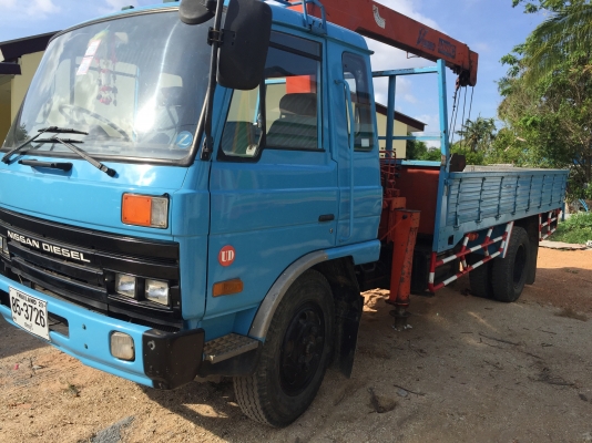 รถเฮี๊ยบ พร้อมใช้งาน. UD รถเฮี๊ยบ พร้อมใช้งาน. UD