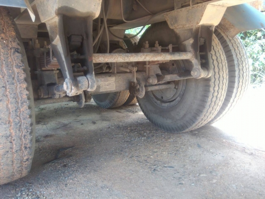 ขายหางพ่วง ไทยเทรลเลอร์. พื้นเรียบ 2 เพลา.  ปี 46   (  มีขาย 2 หาง. )   สนใจติดต่อ  081 - 6079515