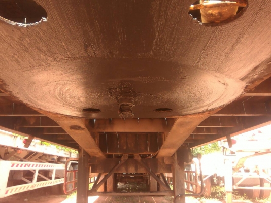 ขายหางพ่วง ไทยเทรลเลอร์. พื้นเรียบ 2 เพลา.  ปี 46   (  มีขาย 2 หาง. )   สนใจติดต่อ  081 - 6079515