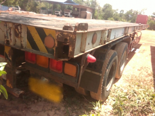 ขายหางพ่วง ไทยเทรลเลอร์. พื้นเรียบ 2 เพลา.  ปี 46   (  มีขาย 2 หาง. )   สนใจติดต่อ  081 - 6079515