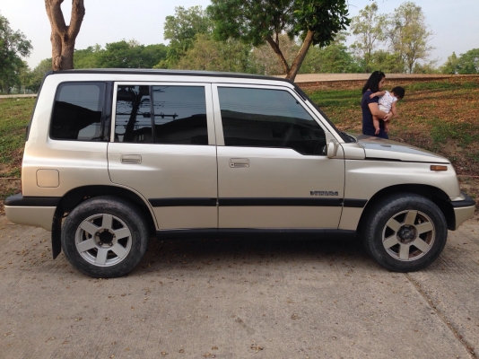 Suzuki Vitara 1.6 JLXออโต้ เครื่องดีรถสวยสีใหม่ แถมประกันภัย
