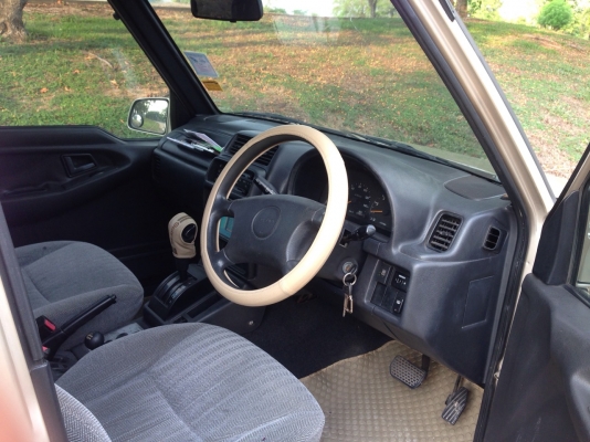 Suzuki Vitara 1.6 JLXออโต้ เครื่องดีรถสวยสีใหม่ แถมประกันภัย