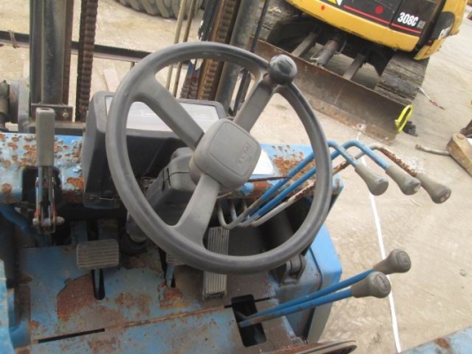 รถ FORKLIFT TCM FHG25N5