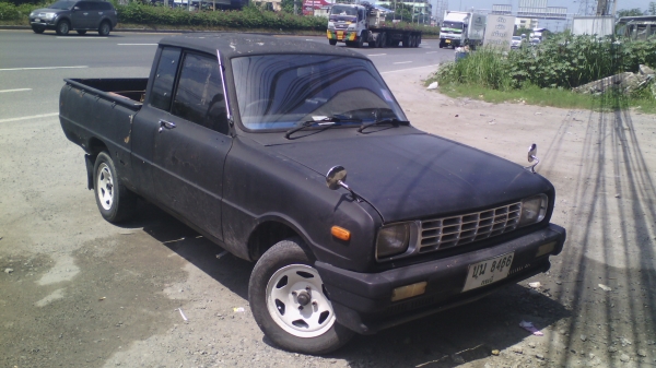 ขายรถกะบะเล็กพร้อมติดแก็ส LPG มาสด้าแฟมมิลี่ 1300CC  ปี1989 เอกสารพร้อมโอนครับ