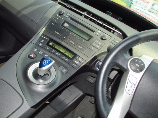 TOYOTA PRIUS 1.8 HYBRID ปี 2011