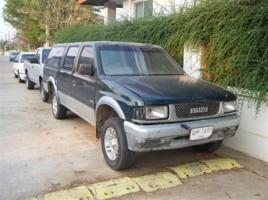 ขาย ISUZU TFR VAN ไม่มีเครื่อง+เกียร์ เอกสารพร้อม ไม่ไกลส่งฟรี