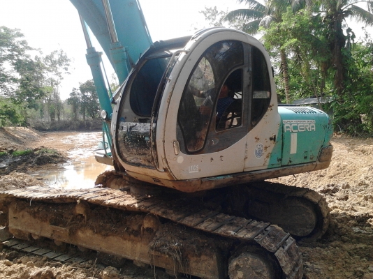 ขายแพกคู่ รถแบกโฮ+หางปลา