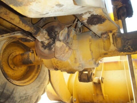 รถตักล้อยาง 515-2 รถตักล้อยาง 515-2