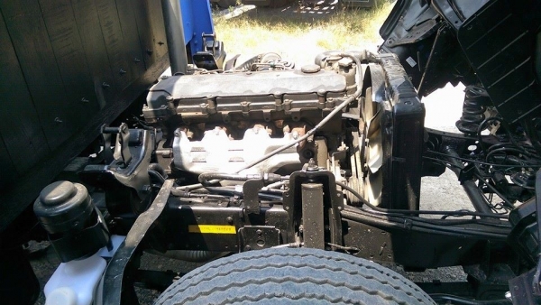 6ล้อNKR เครื่อง 135 แรง ยาว 4.30 เมตร รถสวยพร้อมใช้งานครับ