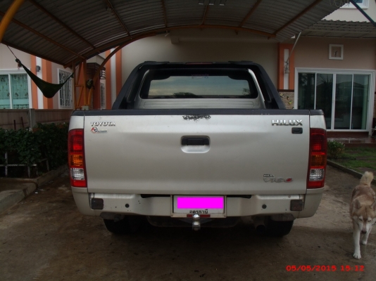 vigo2.5ประหยัดน้ำมัน ราคาเบาๆ(ไม่มีชนหนัก)มีเฉี่ยวบ้าง