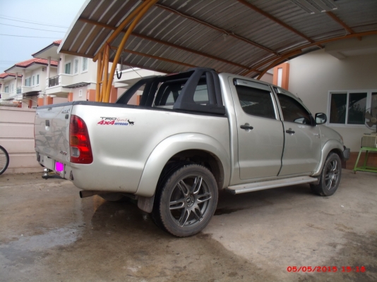 vigo2.5ประหยัดน้ำมัน ราคาเบาๆ(ไม่มีชนหนัก)มีเฉี่ยวบ้าง