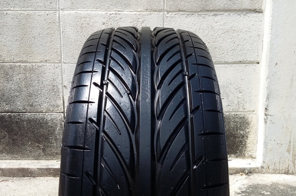 ยาง,205-45-16 Hankook V12 Evo ปี14สวยๆ หนึ่งเส้น 1,400