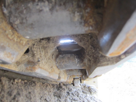 รถขุด Caterpillar 313CCR #HGF00715 สต็อกเรา นำเข้าจากญี่ปุ่น สนใจโทร. 080-6565422 (หนิง)