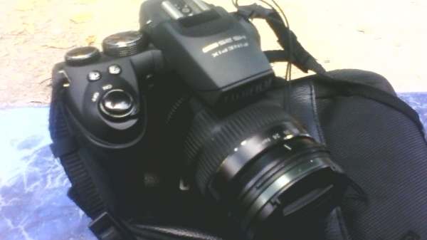 ขายกล้อง fuji hs25exr สภาพใหม่มากๆ ขายกล้อง fuji hs25exr สภาพใหม่มากๆ