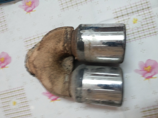 ขายปลายท่อคู่แฟด