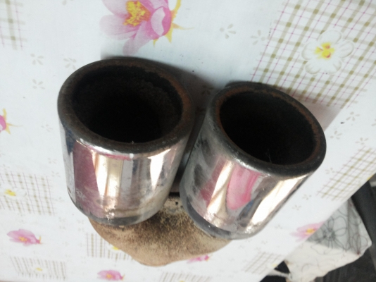 ขายปลายท่อคู่แฟด