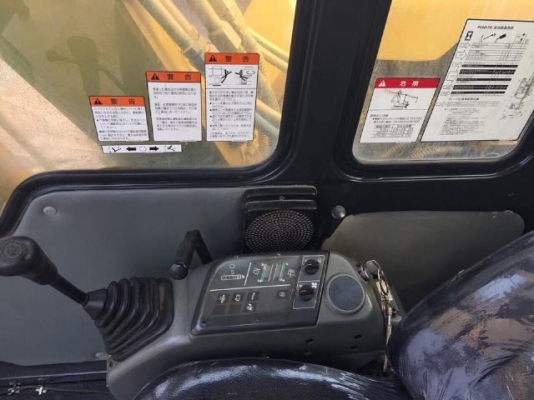 ขายรถแบคโฮ KOMATSU PC60-7 คอลโทรลสั้น มีแอร์พร้อม สภาพสวยพร้อมใช้ นำเข้าจากญี่ปุ่น มีVDOการทำงานครับ