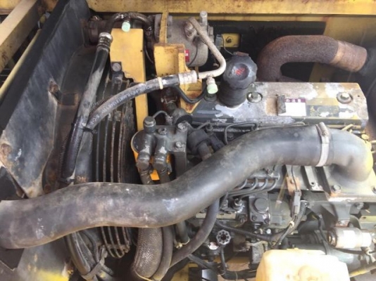 ขายรถแบคโฮ KOMATSU PC60-7 คอลโทรลสั้น มีแอร์พร้อม สภาพสวยพร้อมใช้ นำเข้าจากญี่ปุ่น มีVDOการทำงานครับ