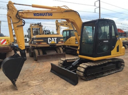 ขายรถแบคโฮ KOMATSU PC60-7 คอลโทรลสั้น มีแอร์พร้อม สภาพสวยพร้อมใช้ นำเข้าจากญี่ปุ่น มีVDOการทำงานครับ