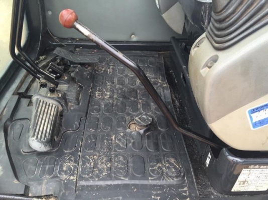 ขายรถแบคโฮ KOMATSU PC60-7 คอลโทรลสั้น มีแอร์พร้อม สภาพสวยพร้อมใช้ นำเข้าจากญี่ปุ่น มีVDOการทำงานครับ