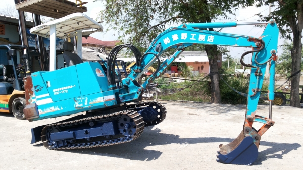 ขายด่วนรถเเม็คโครคูโบต้า KH-27เทียบเท่า PC30เคื่องคูโบต้า3สูบเก่าญี่ปุ่นแท้ไม่เคยใช้งานเมืองไทยเลย ขายด่วนรถเเม็คโครคูโบต้า KH-27เทียบเท่า PC30เคื่องคูโบต้า3สูบเก่าญี่ปุ่นแท้ไม่เคยใช้งานเมืองไทยเลย