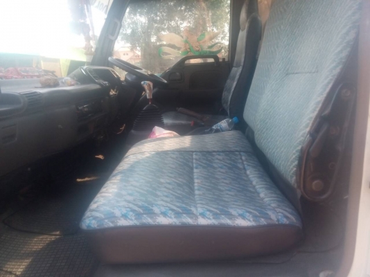 หกล้อมือสอง,Isuzu NPR 135 แรง ระบบไฟฟ้า พาวเวอร์ ยาว 5 เมตร กว้าง 2.20 เมตร หกล้อมือสอง,Isuzu NPR 135 แรง ระบบไฟฟ้า พาวเวอร์ ยาว 5 เมตร กว้าง 2.20 เมตร