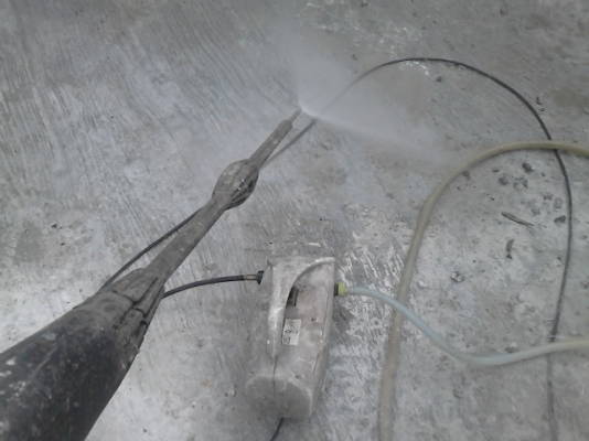 ขายเครื่องฉีดน้ำแรงดันสูง ขายเครื่องฉีดน้ำแรงดันสูง