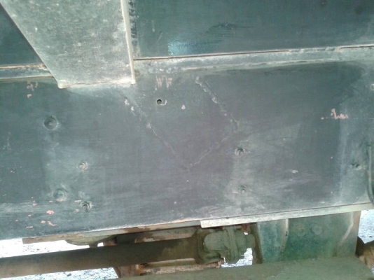 ขาย 10 ล้อดั้ม ROCKY คัสซีสวยตลอดเส้น เครื่อง 6BG1 175 แรงม้า ช่วงล่างจัมโบ้ เบรคลมดัน พาวเวอร์ ทะเบียนพร้อมโอนครับ