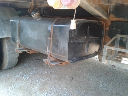 ขาย 10 ล้อดั้ม ROCKY คัสซีสวยตลอดเส้น เครื่อง 6BG1 175 แรงม้า ช่วงล่างจัมโบ้ เบรคลมดัน พาวเวอร์ ทะเบียนพร้อมโอนครับ