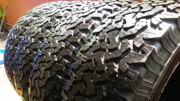 ยาง bf all 275/70/18 ปี 11