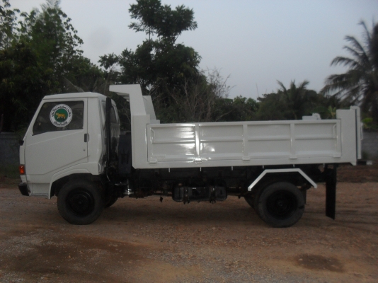 HINO KM 777 ดั๊ม SAMMIT สวยๆ ครับ