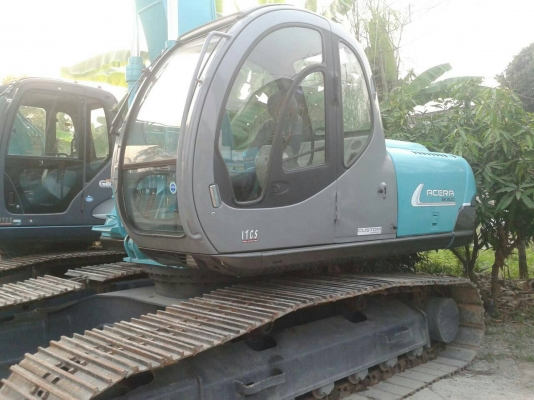 ขายด่วน KOBELCO SK200  มาร์คไฟว์  ซุปเปอร์  เก่า ญี่ปุน  สภาพสวยมากๆๆ   พร้อมใช้งาน  โทร ดวงนภา  098-7214459