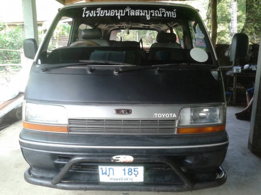 ขายรถตู้ TOYOTA ปี 34 สภาพสวยบางเดิม ภายในสวย คัสซีดีตลอดเส้น ทะเบียนพร้อมโอนครับ