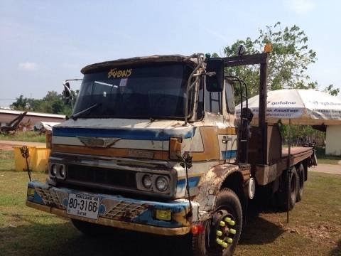 ขายเทนเลอร์ 10 ล้อ เพลาเดียว HINO KT925 คัสซีสวยตลอดเส้น เครื่อง HO7C 180 แรงม้า เกียร์ HO  ทะเบียนเต็มพร้อมโอนครับ