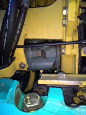 ขายด่วน Komatsu PC 30-7 เก่า ญี่ปุ่น  แทรคยาง   มีเก๋งพร้อม    ยังไม่เคยใช้งานในไทย   โทร 081-3848169  คมศักดิ์  เผ่าพงศ์ษา