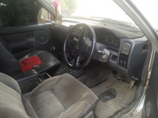 ขายกะบะแค็ป บางเดิม NISSAN BIG M 2.5ฝาแดง จอโค้ง ปี 96 พวงมาลัยพาวเวอร์