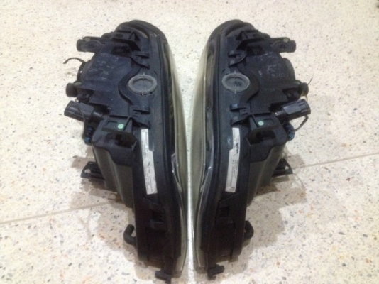 ไฟหน้า BMW E39 ของเก่าญี่ปุ่นเเท้สภาพดีขาไม่หักพร้อมใช้หลอดครบ