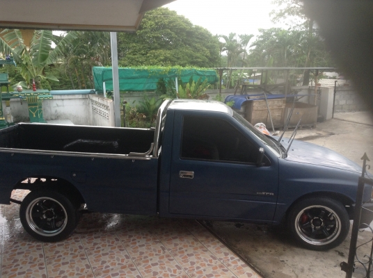 ขายอีซุมังกรหัวเดียว