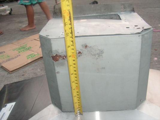 โคมพัดลมดูดอากาศ(พี่ที่อยุ่สุทธิสารรับไปดูเเลต่อเเล้ว ขอบคุนคับ) โคมพัดลมดูดอากาศ(พี่ที่อยุ่สุทธิสารรับไปดูเเลต่อเเล้ว ขอบคุนคับ)