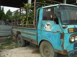 ขายรถ 4 ล้อใหญ่ ราคาถูก ขายรถ 4 ล้อใหญ่ ราคาถูก