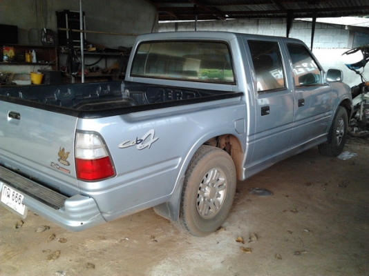 ISUZU DRAGON POWER CAB-4 SLX 3.0 MT ปี 2001 รถบ้านเดิมๆสวยจัดทั้งภายในและภายนอก ภายในเก๋งสวยครบ แอร์ CD กระจกมองข้างปรับไฟฟ้า ไฟตัดหมอก ไมล์ดิจิตอล พื้นปูกระบะลายเนอร์ Full Option ช่วงล่างแน่น ยางสภาพดีทั้ง 4 เส้น เอกสารทะเบียนภาษีเต็มครบไม่มีขาดพร้อมโอน