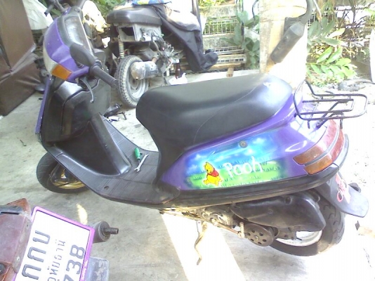 HONDA AF24 มีขาตั้งไฟฟ้าครับ HONDA AF24 มีขาตั้งไฟฟ้าครับ