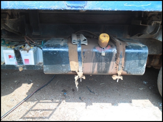 สิบล้อ JCM 2เพลาดั้ม สภาพดี สวยมาก