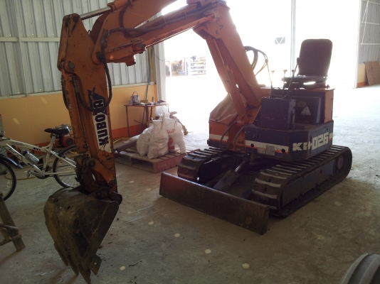 ขายรถขุด KUBUTA KH026 ราคา 195,000 บาท พร้อมเอกสารอินวอย์ ขายรถขุด KUBUTA KH026 ราคา 195,000 บาท พร้อมเอกสารอินวอย์